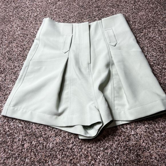 Quanta de soleil mint green high rise shorts small - Picture 4 of 10